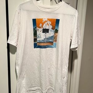 Under Armour large loose fit mens t-shirt